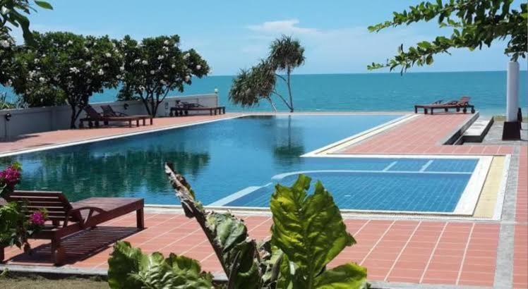 Khanom Beach Residence Monthly Rental Condo Exteriör bild